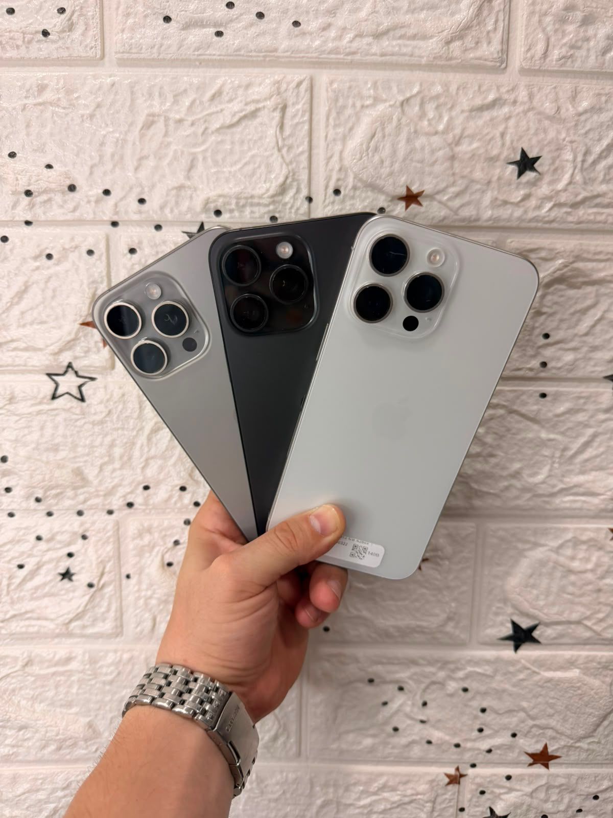 iPhone 15 Pro - 128GB · Titanio Blanco disponible en GioCell